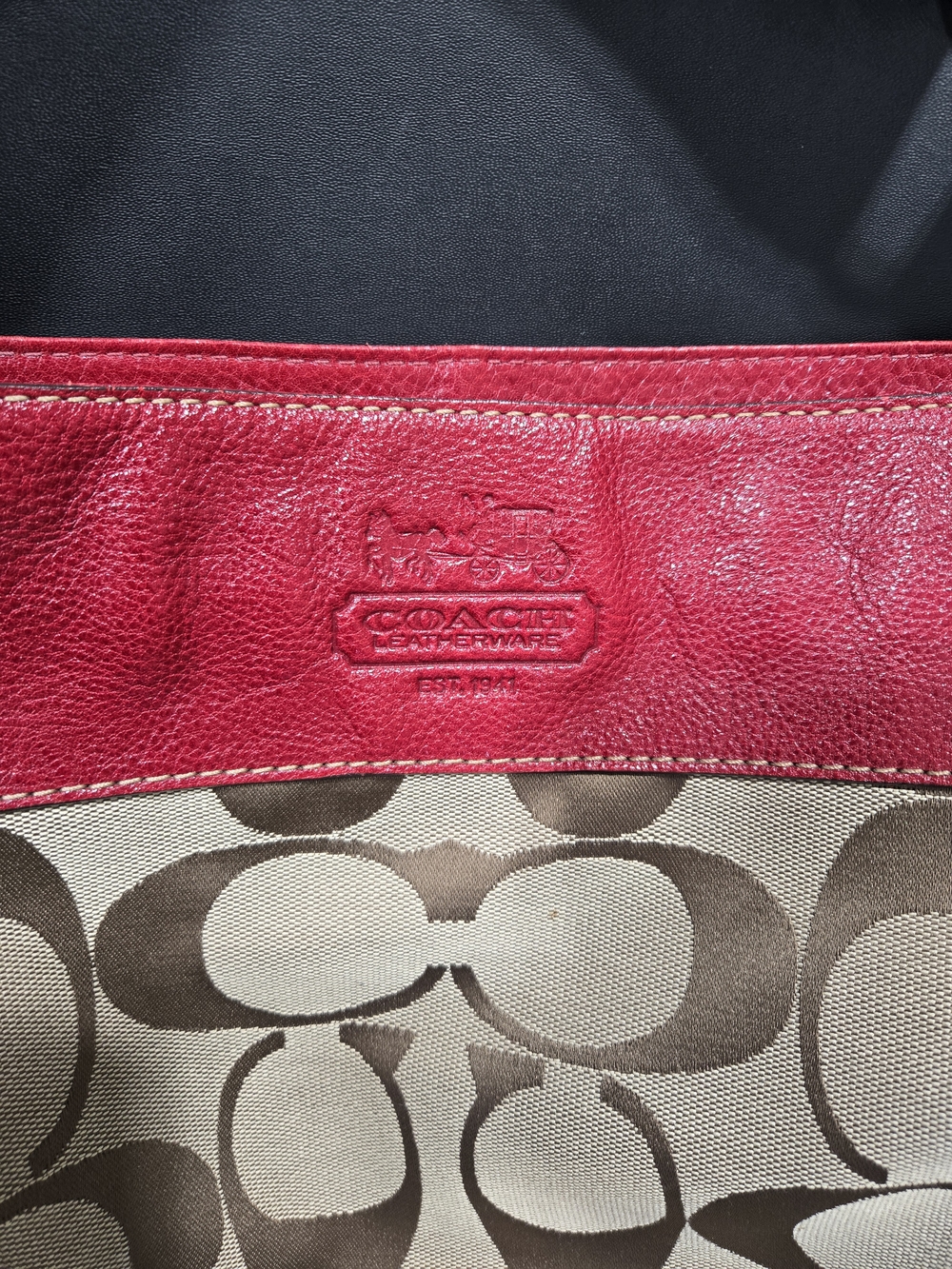 Coach Beige Signature Canvas Shoulder Bag with Red Trim - Picture 2 of 5